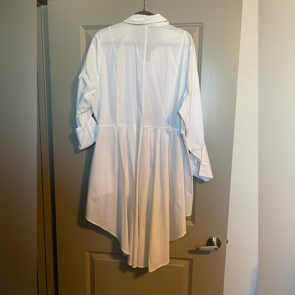 Highlow Blouse - Picture 2 of 4